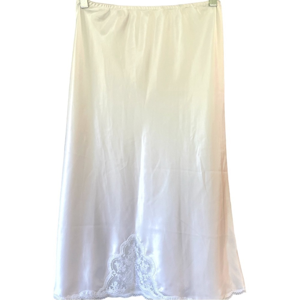 Papillon by Paula Carbon vintage midi length slip, size L, polyester,made in USA - Picture 2 of 4